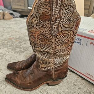 Brown Snakeskin Cowboy Boots